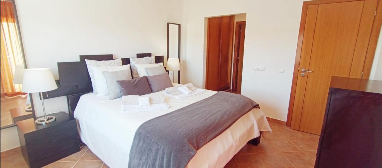 Apartament Recanto Das Tertulias - Apartamento 3 Quartos - Perfeito Para Familias E Amigos Lagos Zewnętrze zdjęcie